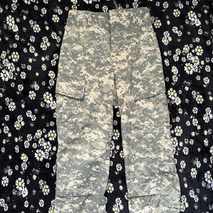 women’s ACU army pants